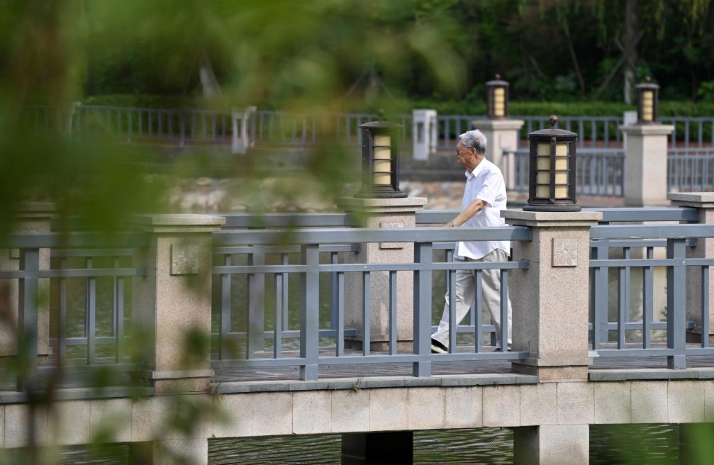 天津医院护工价格_养老护工短缺问题_护工行业现状分析