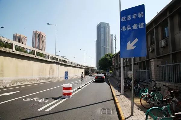 天津医院周边交通调整_天津医院排队_就医车辆专用车道设置
