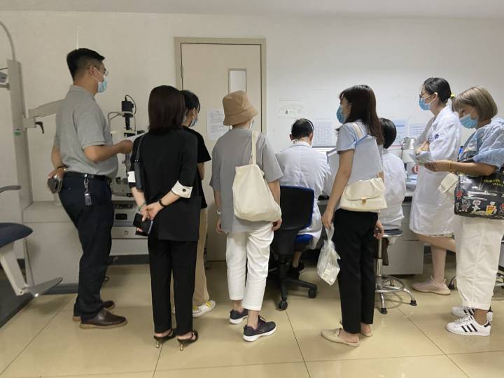 中老年陪诊需求_天津陪诊师O2O陪诊_职业陪诊服务