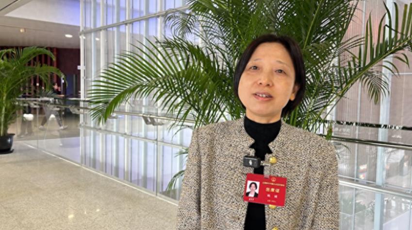 上海陪护假制度_天津24h护工政策_上海市老年人权益保障条例修改