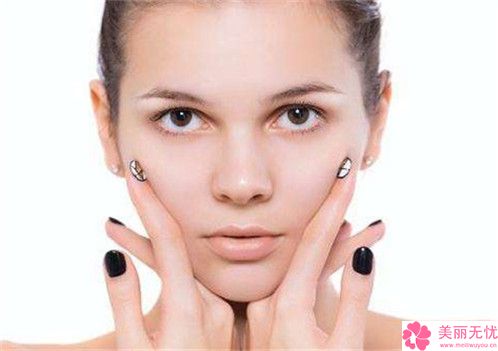 天津胎记治疗手术的术后护理主要包括哪几个方面