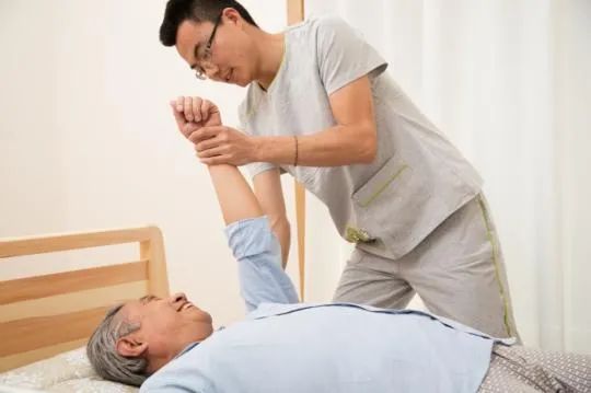 天津长期护理保险试点_天津市长期护理保险失能评定申请_天津长护险护理新闻