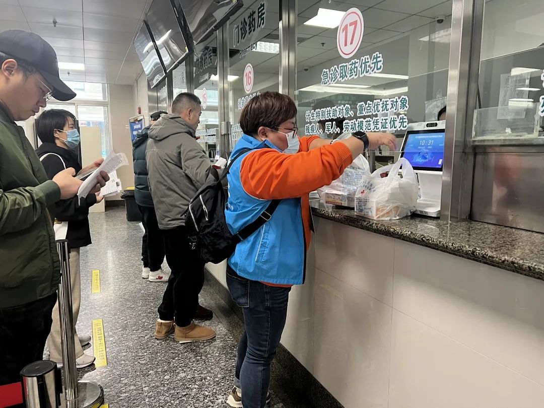 银发经济陪诊服务规范化 国融乐养陪诊平台 杨浦区陪诊师持证上岗_陪诊师