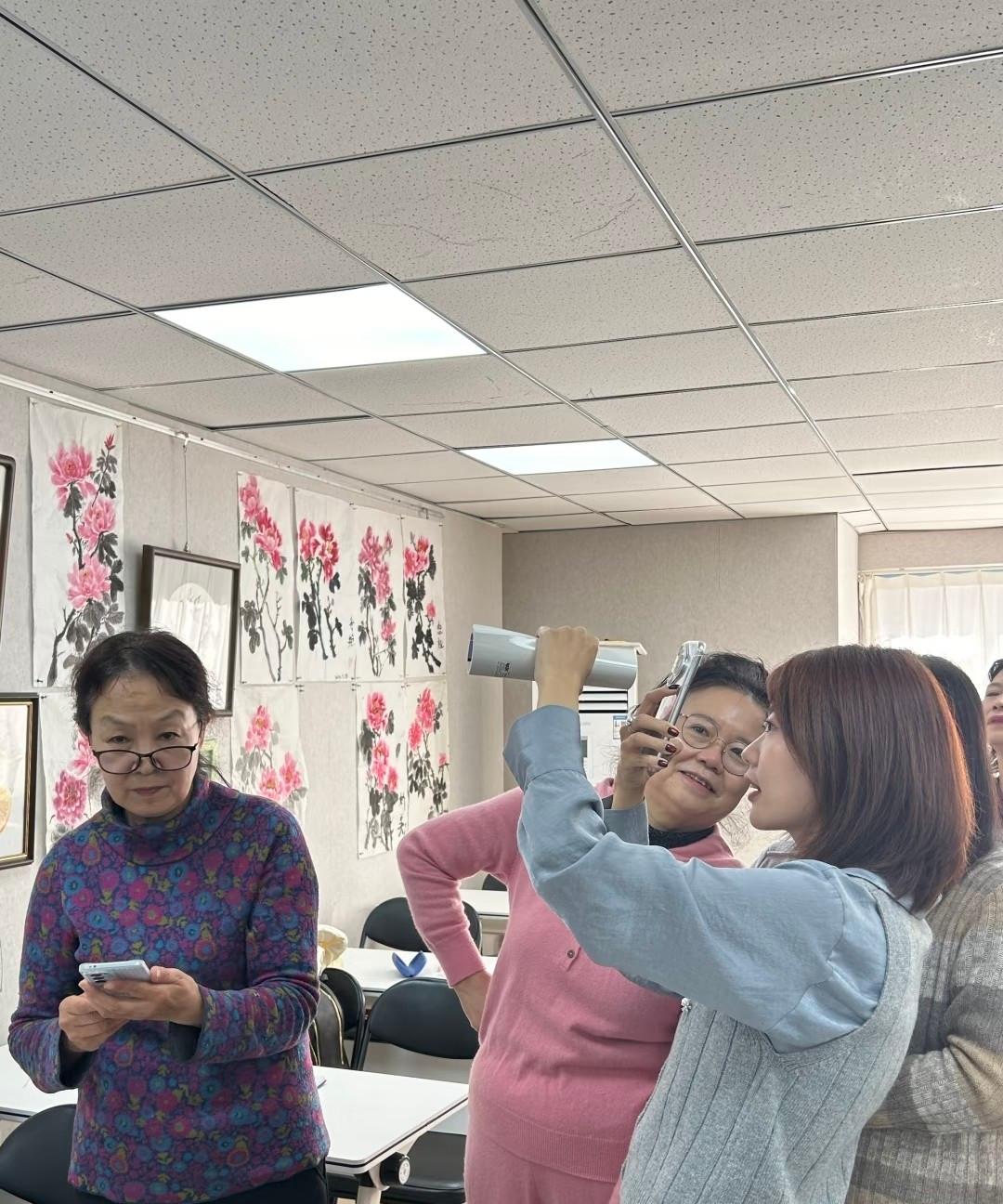 陪诊师_60岁陪诊师_55岁留学