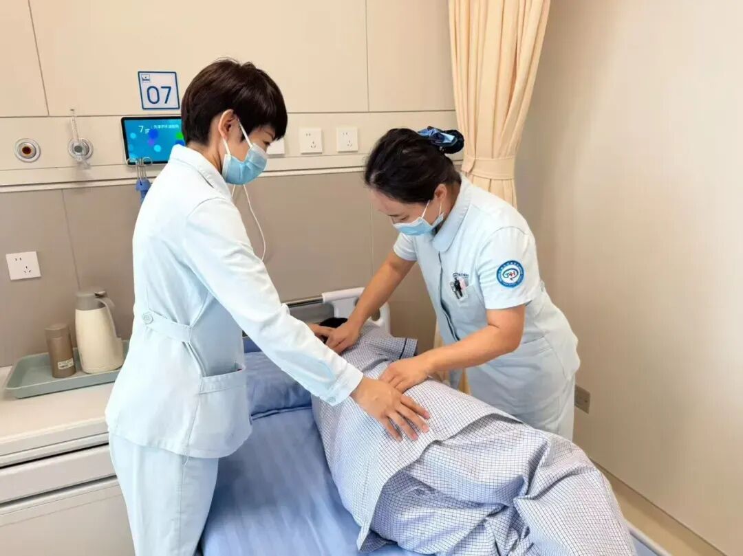 天津失能护理新闻_免陪照护服务_天津市环湖医院天塔院区