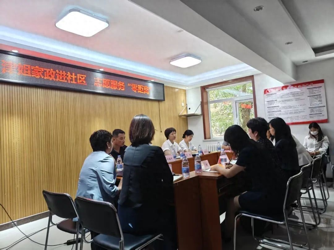 天津陪诊师工作室_家政进社区活动_津姐家政服务