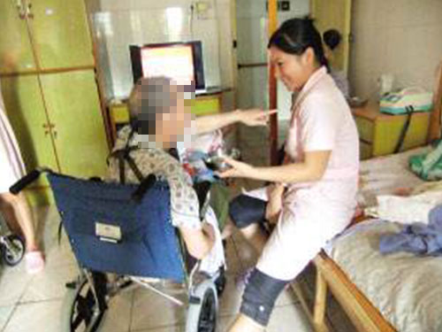 天津人民医院护工服务电话_天津人民医院护工费用_天津医院护工工作室