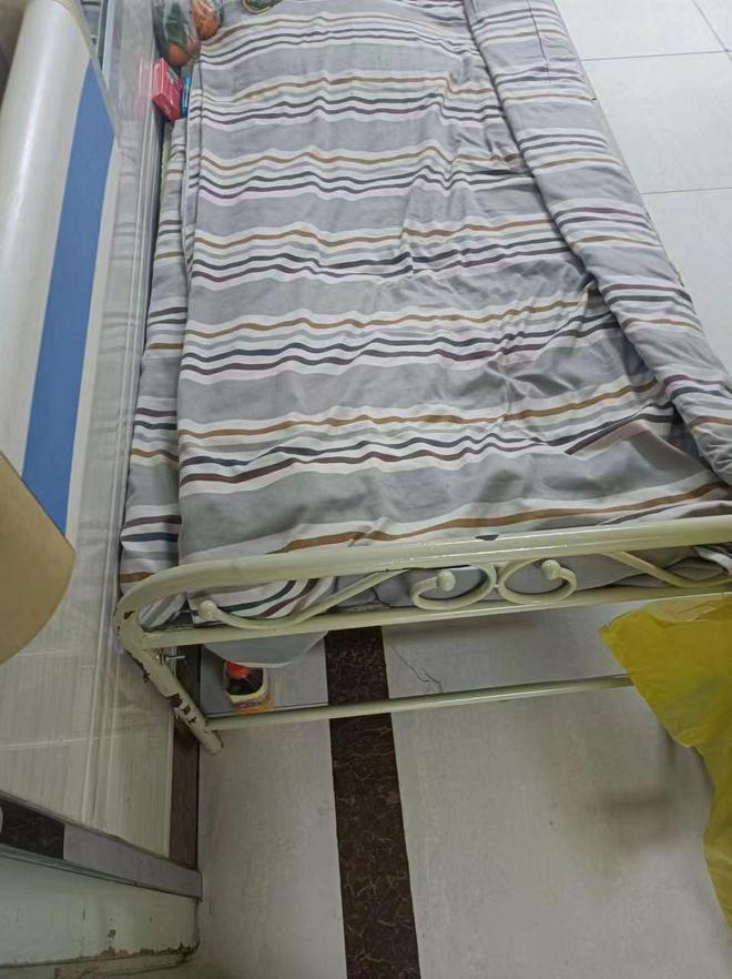 医院护工_照顾失能老人经验_护工照顾失能老人辛酸